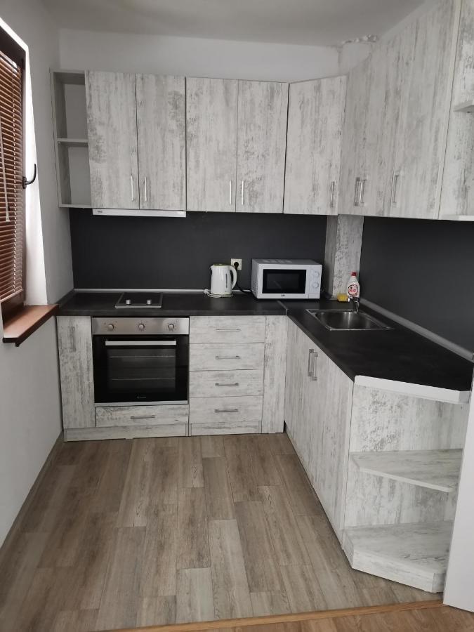 בלצ'יק Guest House Katina מראה חיצוני תמונה