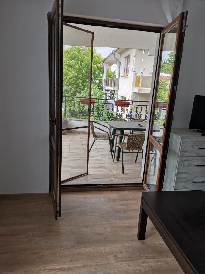 בלצ'יק Guest House Katina מראה חיצוני תמונה