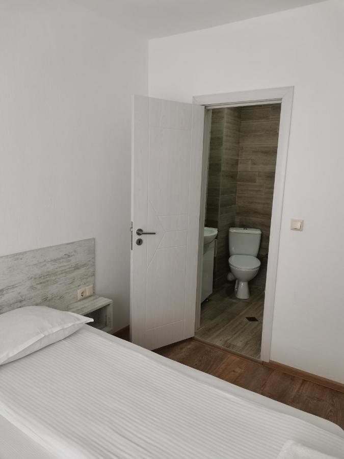 בלצ'יק Guest House Katina מראה חיצוני תמונה