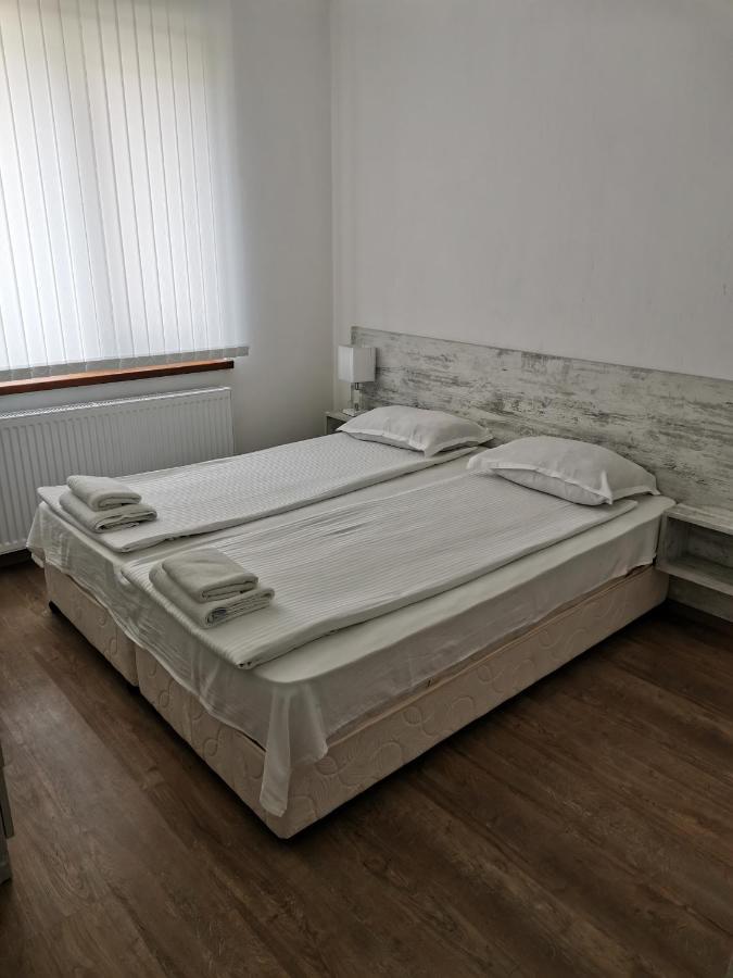 בלצ'יק Guest House Katina מראה חיצוני תמונה
