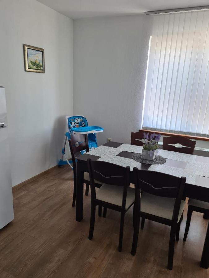 בלצ'יק Guest House Katina מראה חיצוני תמונה