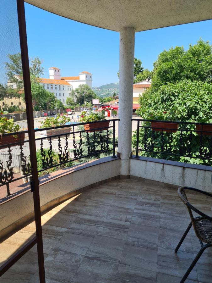 בלצ'יק Guest House Katina מראה חיצוני תמונה