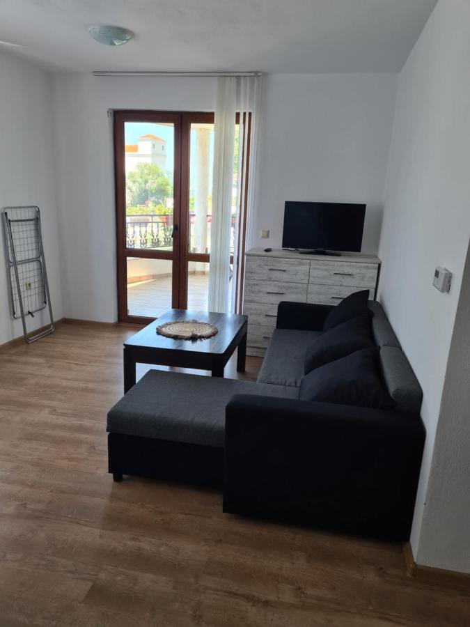 בלצ'יק Guest House Katina מראה חיצוני תמונה