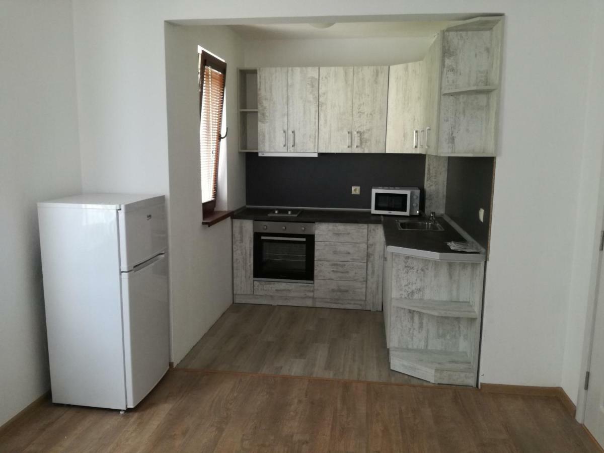 בלצ'יק Guest House Katina מראה חיצוני תמונה