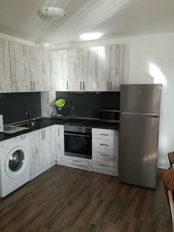 בלצ'יק Guest House Katina מראה חיצוני תמונה