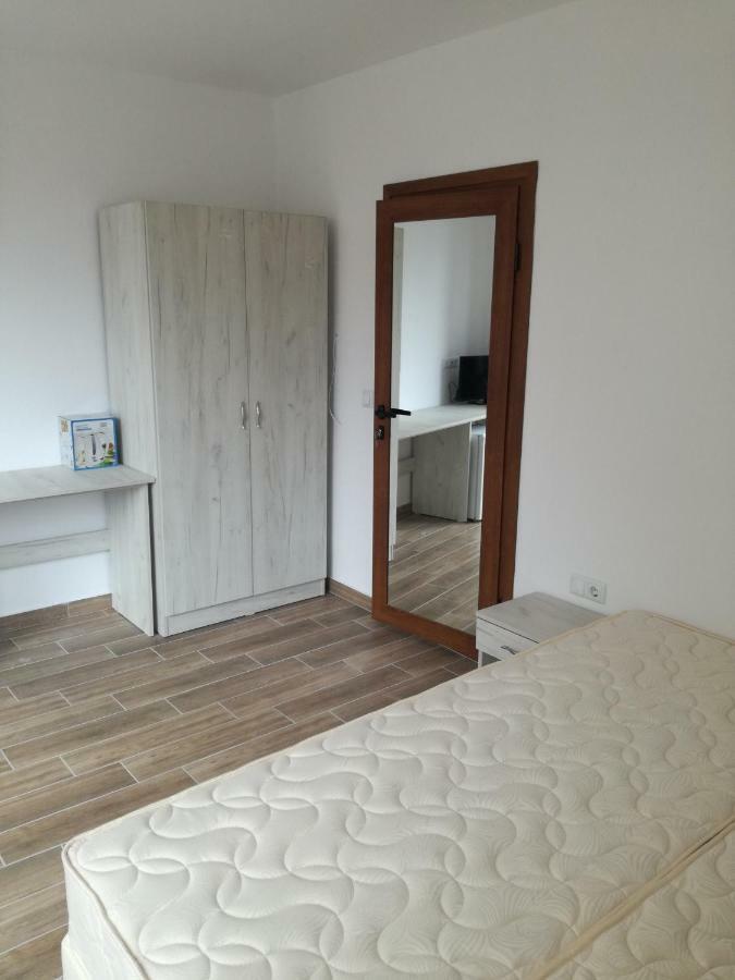בלצ'יק Guest House Katina מראה חיצוני תמונה